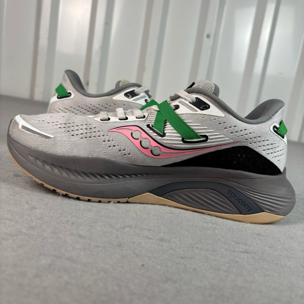 Saucony Guide 16 Running Shoes Size 8 White/Gravel